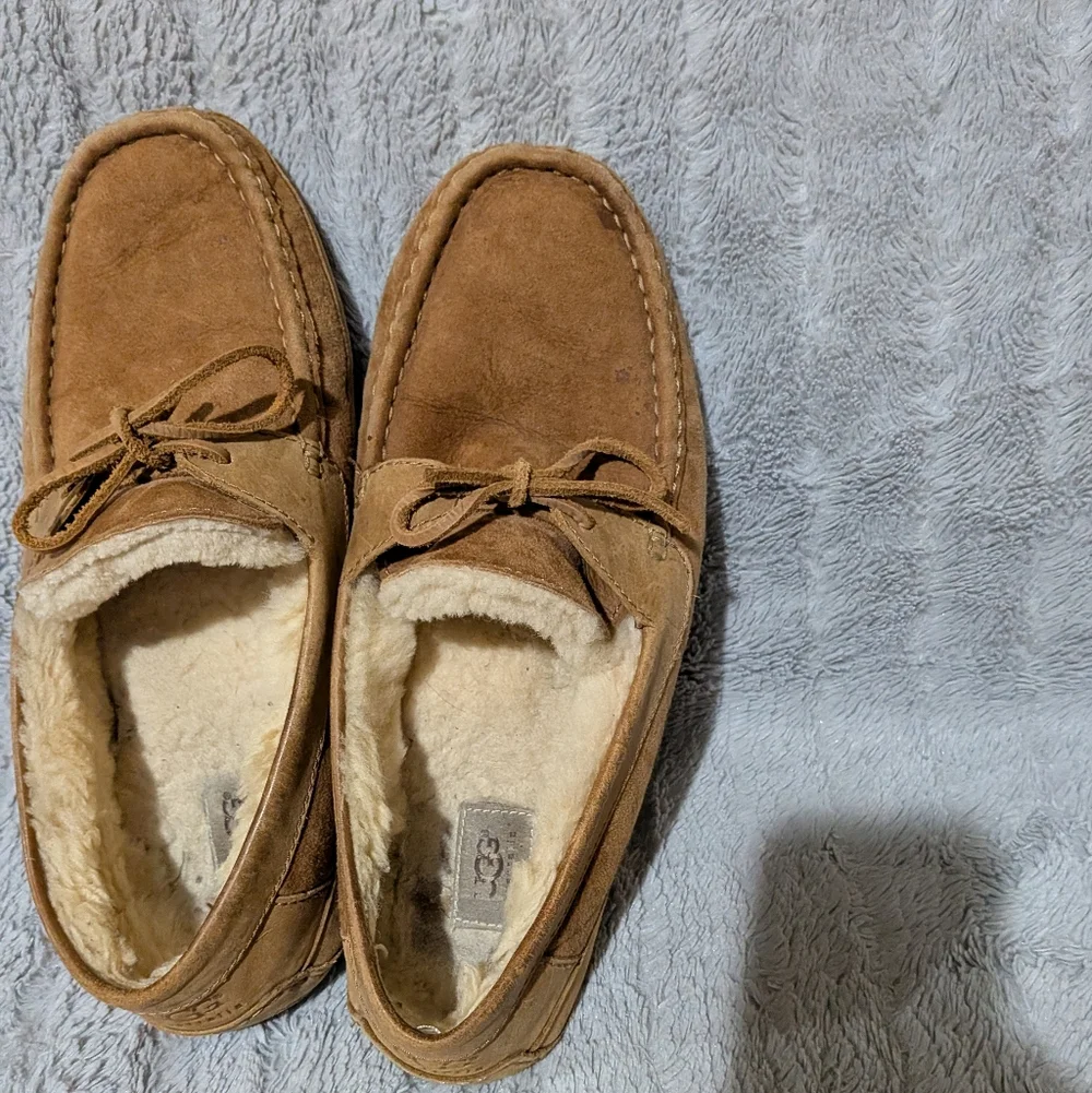 UGG Men's Chestnut Suede Moccasin Slipper - Chestnut Size 13